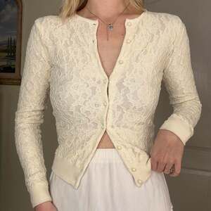 Moda International Cream Floral Lace Fitted Button Front Cardigan